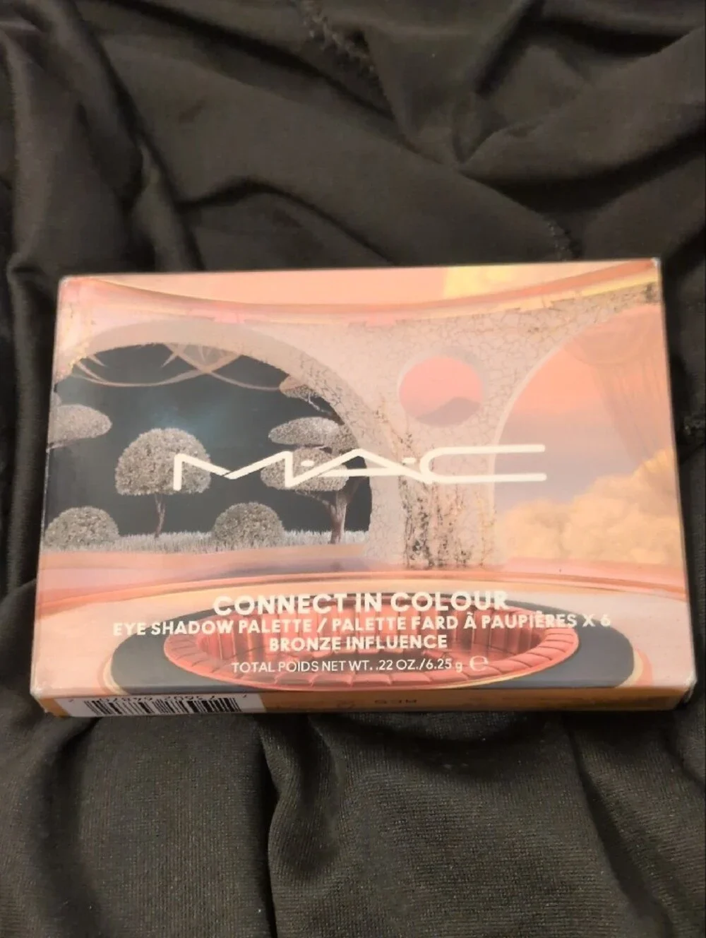 MAC Cosmetics Connect in Colour Eye Shadow Palette -